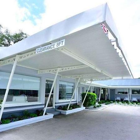 Sun Plaza Motel シルバー・スプリングス エクステリア 写真