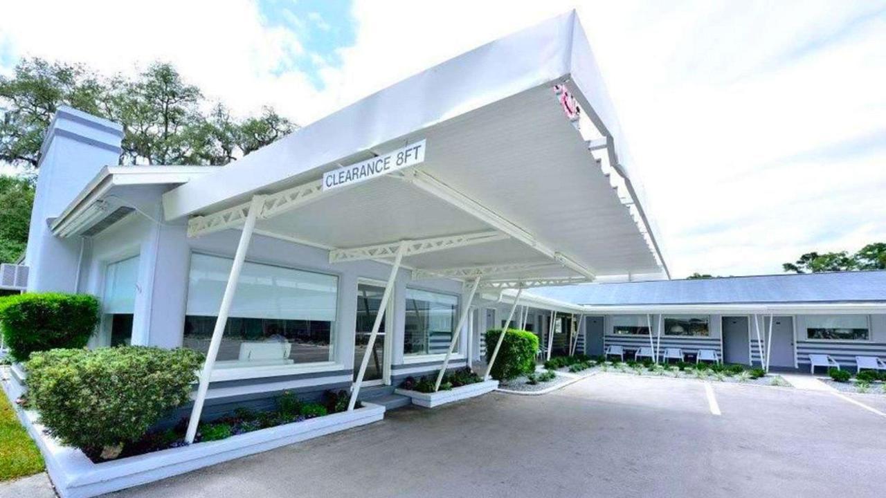 Sun Plaza Motel シルバー・スプリングス エクステリア 写真